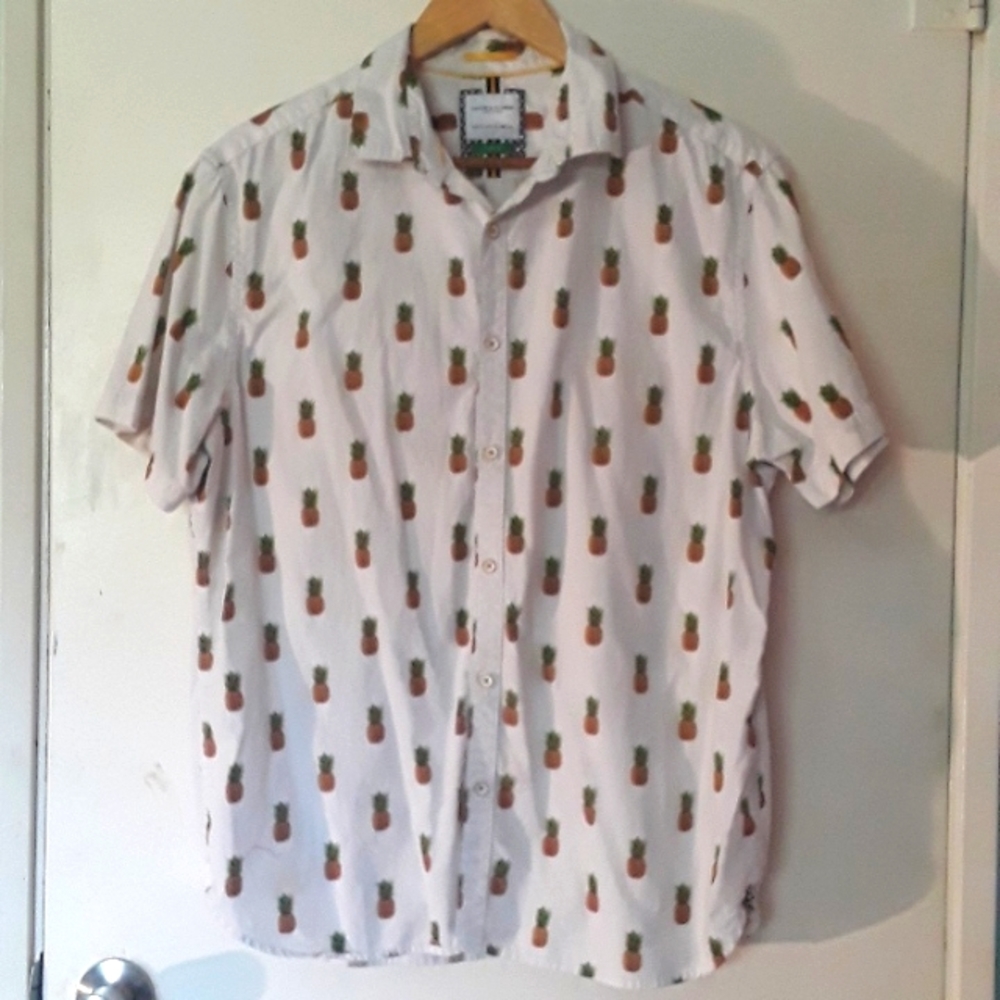 Denim & Flower Men's Pineapple Print Hawaiian shirt size XL
